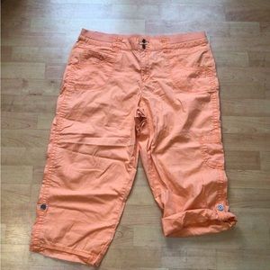 Apricot Capri Pants sz 14
